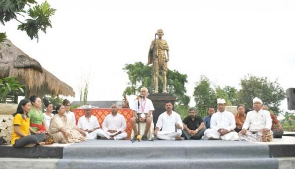 gema perdamaian gandhi